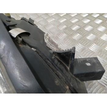 Recambio de faro derecho para nissan primera berlina (p12) visia referencia OEM IAM 26010AU800 1EJ23801002 