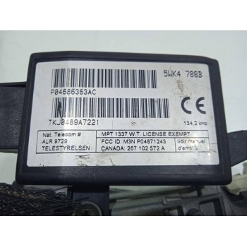 Recambio de juego bombines para chrysler voyager (gs) 2.5 turbodiesel referencia OEM IAM P04686363AC  