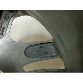 Recambio de llanta para renault captur dynamique referencia OEM IAM 403008829R 6.5JX17 CH4-40 