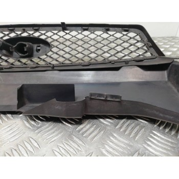 Recambio de rejilla delantera para ford focus berlina (cap) ghia referencia OEM IAM 4M518138AE 4M518200AJ 4M518200BJ