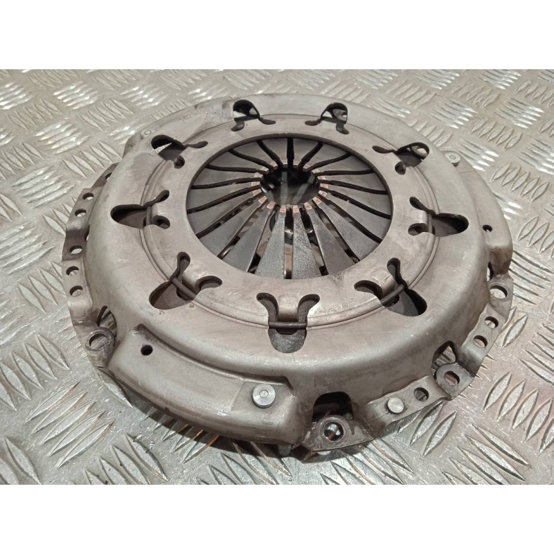 Recambio de kit embrague para citroën c4 berlina collection referencia OEM IAM   