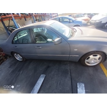 mercedes-benz clase e (w210) berlina diesel del año 1999