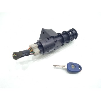 Recambio de conmutador de arranque para fiat bravo (182) 16v 80 sx referencia OEM IAM 05521  