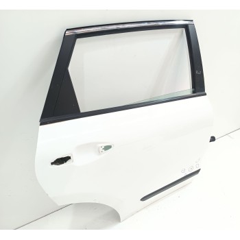 Recambio de puerta trasera derecha para kia niro drive referencia OEM IAM   