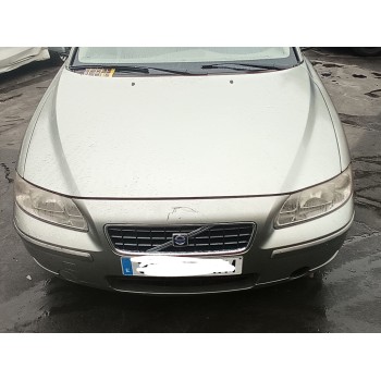 volvo s60 berlina del año 2006