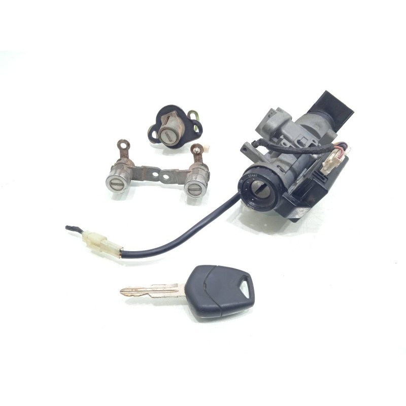 Recambio de juego bombines para daewoo lacetti se referencia OEM IAM 96456677  