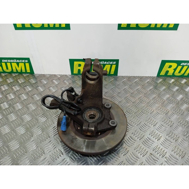 Recambio de mangueta delantera izquierda para peugeot 206 berlina gt referencia OEM IAM   