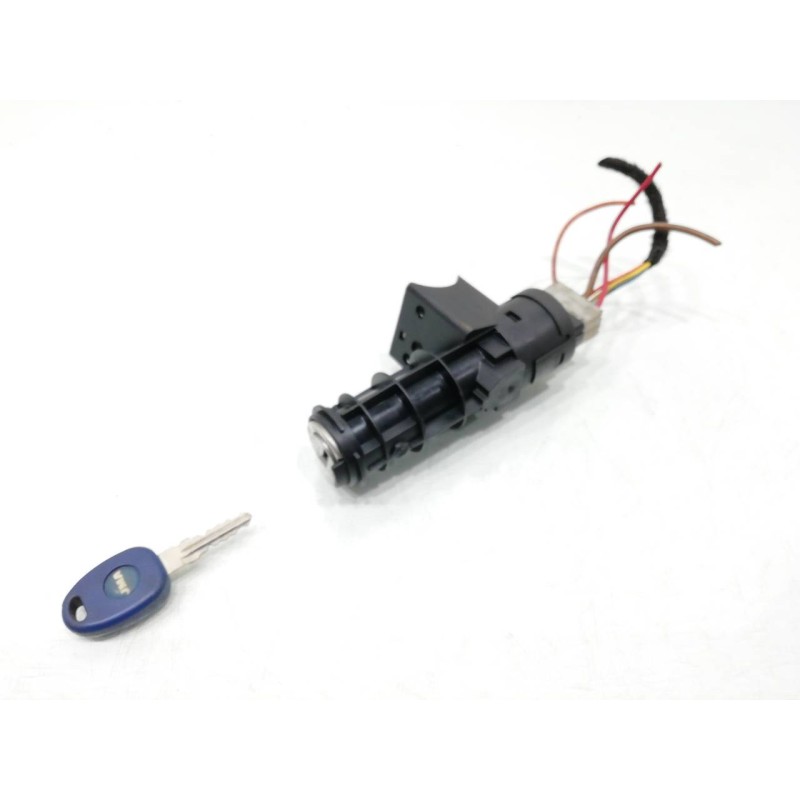 Recambio de conmutador de arranque para fiat punto berlina (176) 85 16v elx referencia OEM IAM 05521  