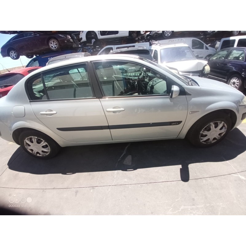 RENAULT MEGANE II CLASSIC BERLINA