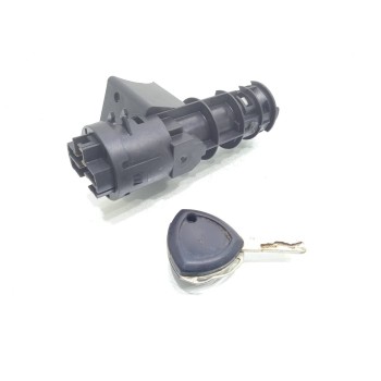 Recambio de conmutador de arranque para lancia lybra berlina 1.9 jtd referencia OEM IAM 06670  