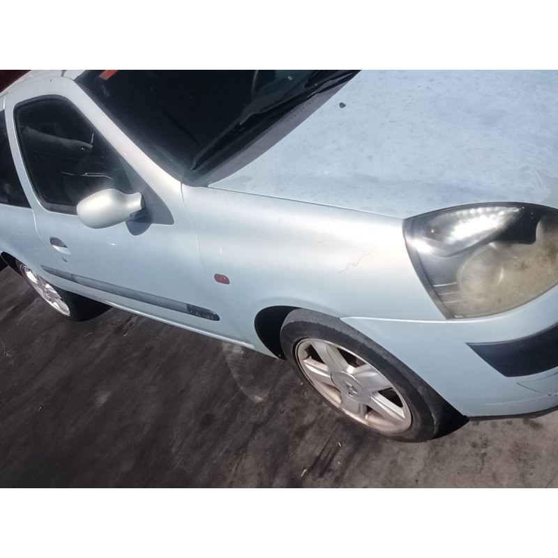 renault clio ii fase ii (b/cb0) del año 2002