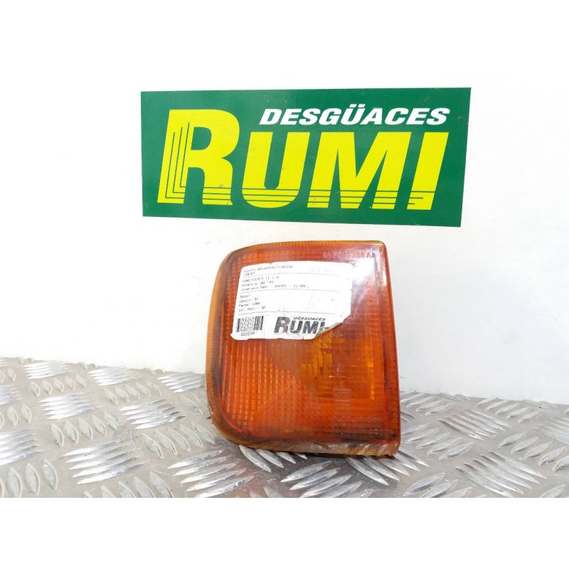 Recambio de piloto delantero derecho para ford fiesta berl./courier si referencia OEM IAM 84FG13368AA  