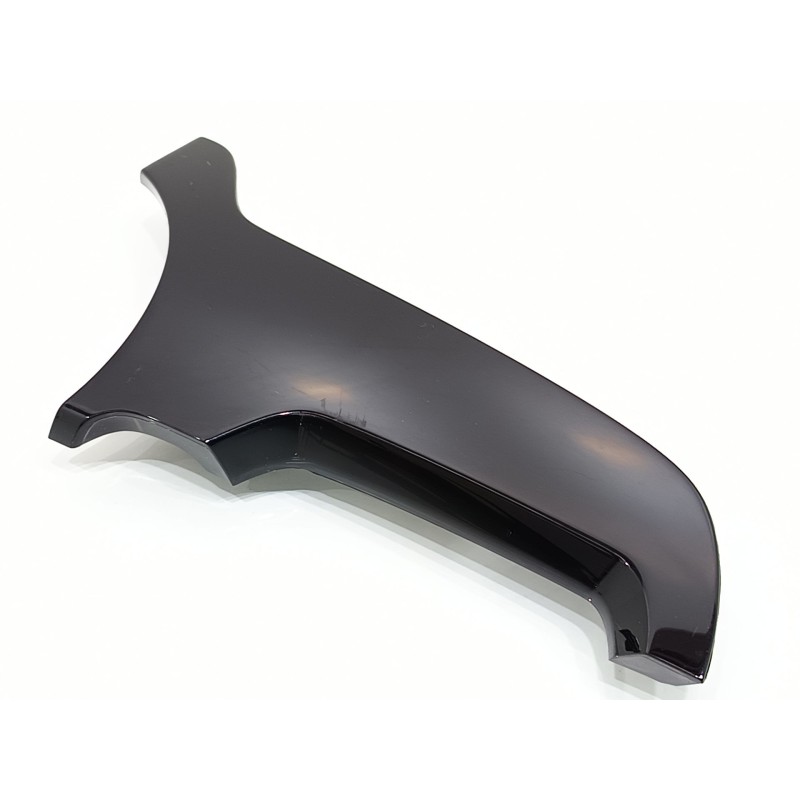 Recambio de embellecedor para opel corsa f gs line referencia OEM IAM 39176084  