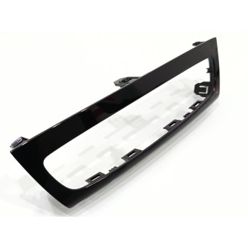 Recambio de moldura para opel corsa f gs line referencia OEM IAM 39176086  