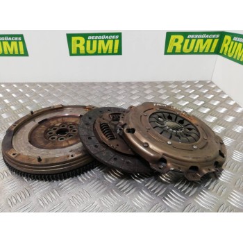Recambio de kit embrague para ford focus berlina (cap) ambiente (d) referencia OEM IAM C0702636 C0702634 