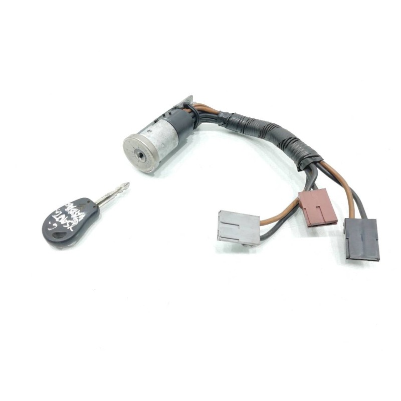 Recambio de conmutador de arranque para citroën xantia berlina 1.9 td sx referencia OEM IAM   
