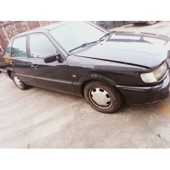 volkswagen passat berlina (3a2) del año 1994