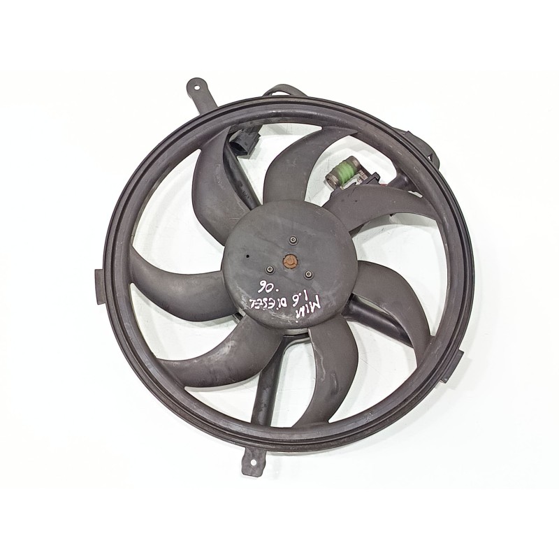 Recambio de electroventilador para mini mini (r56) cooper d referencia OEM IAM 0130303021  