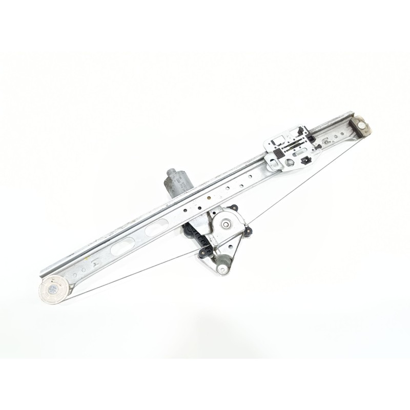 Recambio de elevalunas trasero izquierdo para mercedes-benz clase m (w163) 270 cdi (163.113) referencia OEM IAM 9137041094  