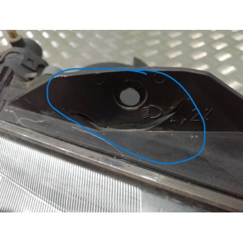 Recambio de faro derecho para renault laguna (b56) 1.9 dci rxe referencia OEM IAM 14942000R  