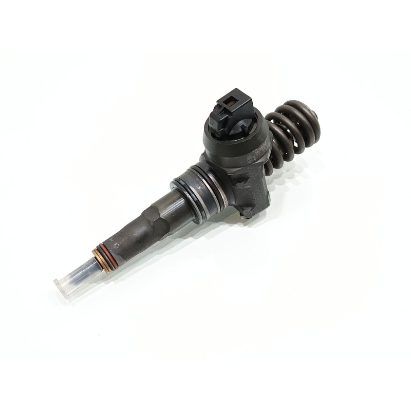 Recambio de inyector para volkswagen passat berlina (3b3) advance referencia OEM IAM 038130073BA  