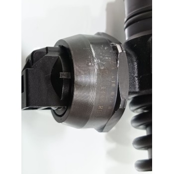 Recambio de inyector para volkswagen passat berlina (3b3) advance referencia OEM IAM 038130073BA  