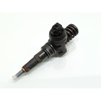 Recambio de inyector para volkswagen passat berlina (3b3) highline referencia OEM IAM 038130073BA  