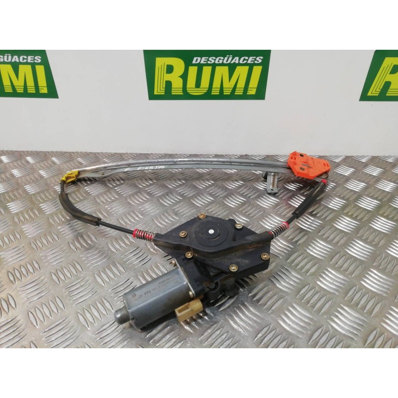 Recambio de elevalunas delantero derecho para ford fiesta berlina (dx) ghia referencia OEM IAM 96FGA23200B 0130821683 