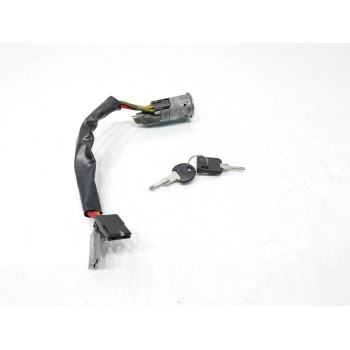 Recambio de conmutador de arranque para renault trafic (desde 5.89) p 1400 referencia OEM IAM   