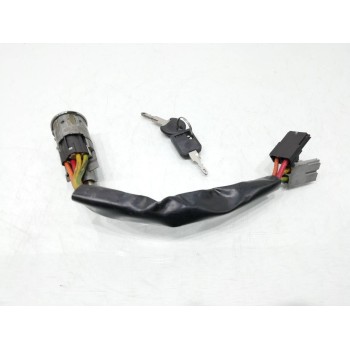 Recambio de conmutador de arranque para renault trafic (desde 5.89) p 1400 referencia OEM IAM   