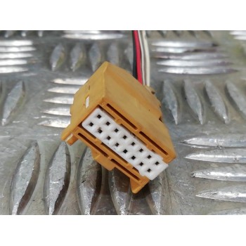 Recambio de retrovisor derecho para audi a4 berlina (8e) 1.8 t referencia OEM IAM 010681  