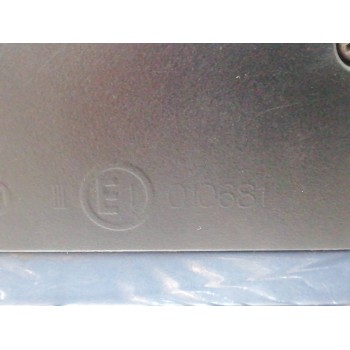 Recambio de retrovisor derecho para audi a4 berlina (8e) 1.8 t referencia OEM IAM 010681  