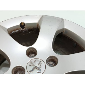 Recambio de llanta para peugeot 3008 premium referencia OEM IAM 9684883880  