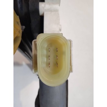 Recambio de elevalunas trasero derecho para bmw serie 5 lim. (f10) 520d referencia OEM IAM 7182122  