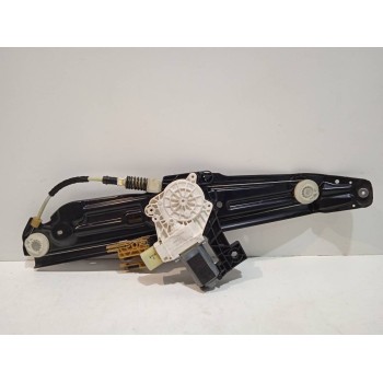 Recambio de elevalunas trasero derecho para bmw serie 5 lim. (f10) 520d referencia OEM IAM 7182122  