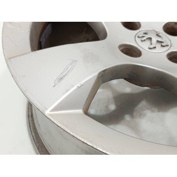 Recambio de llanta para peugeot 3008 premium referencia OEM IAM 9684883880  