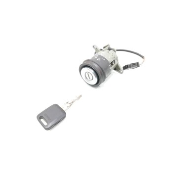 Recambio de maneta exterior porton para audi a6 berlina (c4) 1.8 referencia OEM IAM   