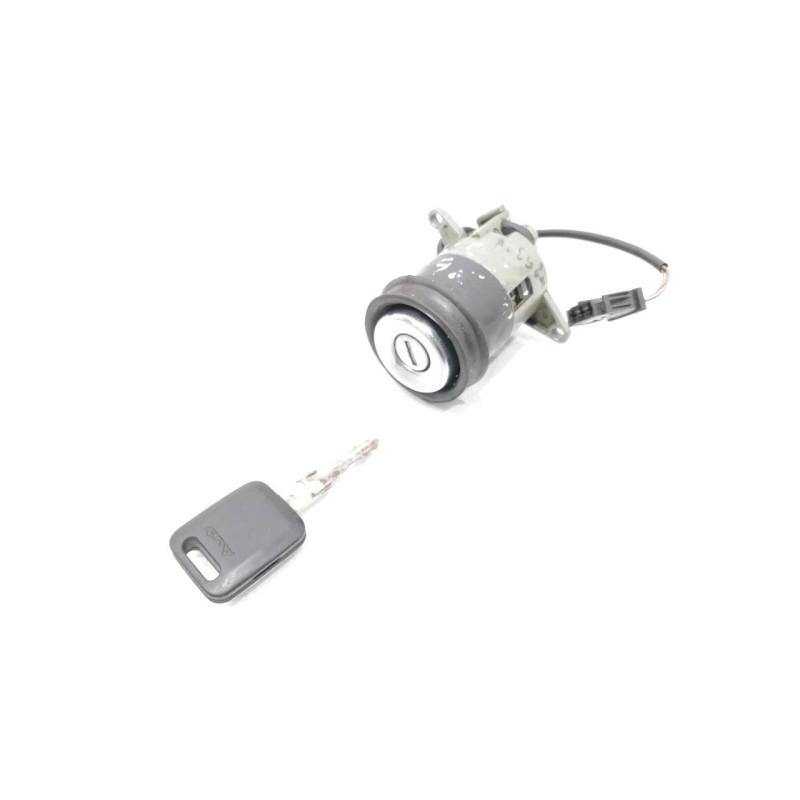 Recambio de maneta exterior porton para audi a6 berlina (c4) 1.8 referencia OEM IAM   