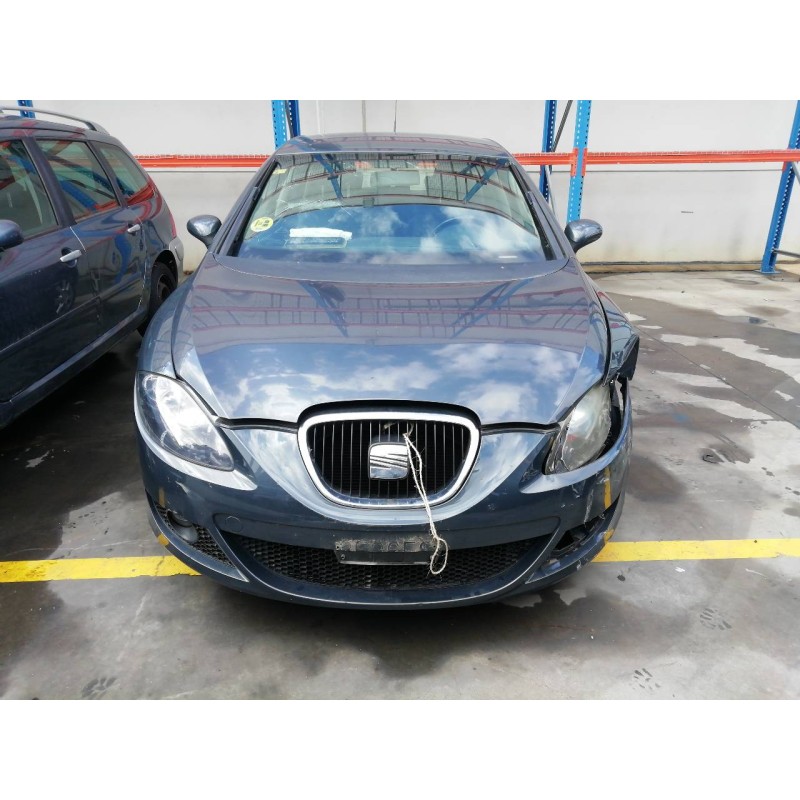 SEAT LEON (1P1)