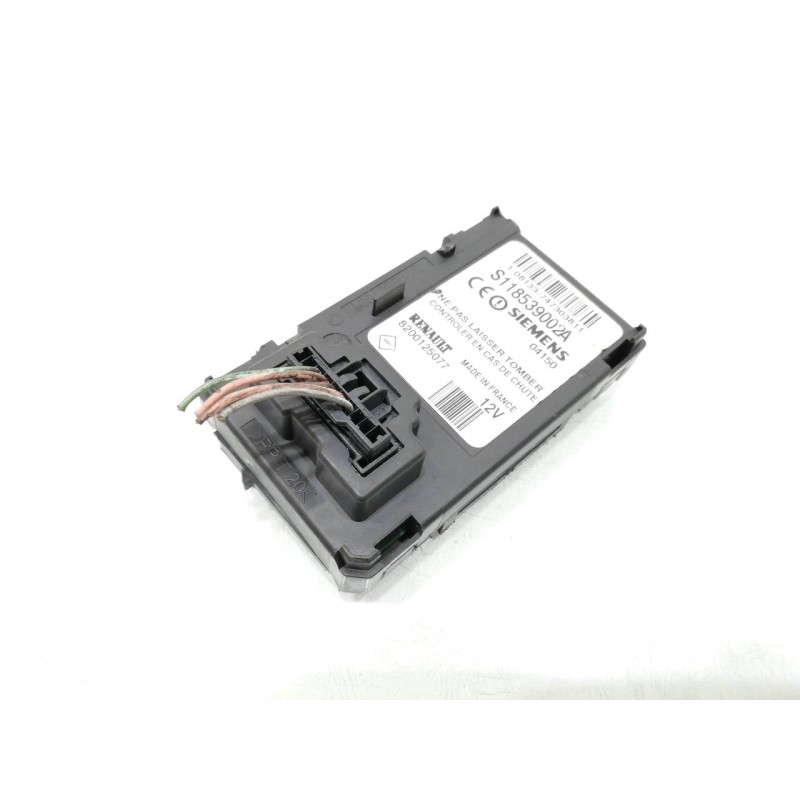 Recambio de conmutador de arranque para renault scenic ii confort authentique referencia OEM IAM 8200125077  