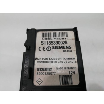 Recambio de conmutador de arranque para renault scenic ii confort authentique referencia OEM IAM 8200125077  