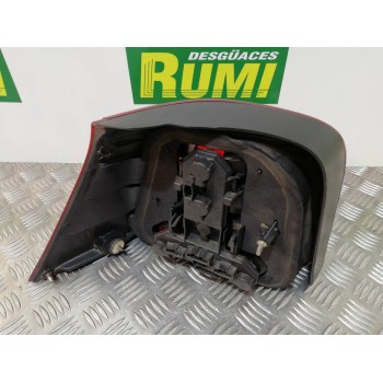 Recambio de piloto trasero derecho para volkswagen golf iv berlina (1j1) conceptline referencia OEM IAM 1J6945112S  