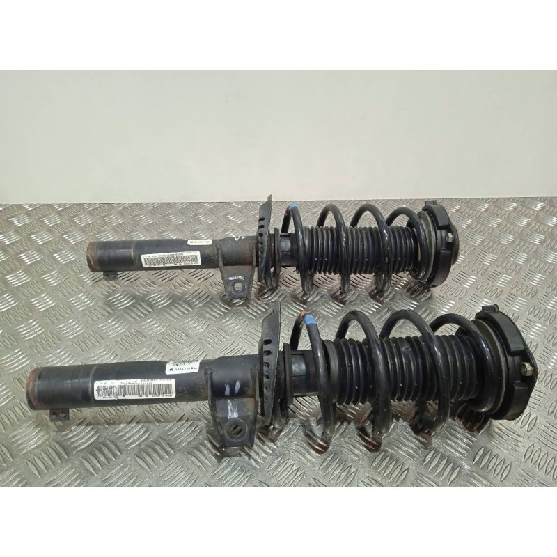 Recambio de juego amortiguadores delantero para volkswagen jetta (1k2) advance referencia OEM IAM 1K0413031C  