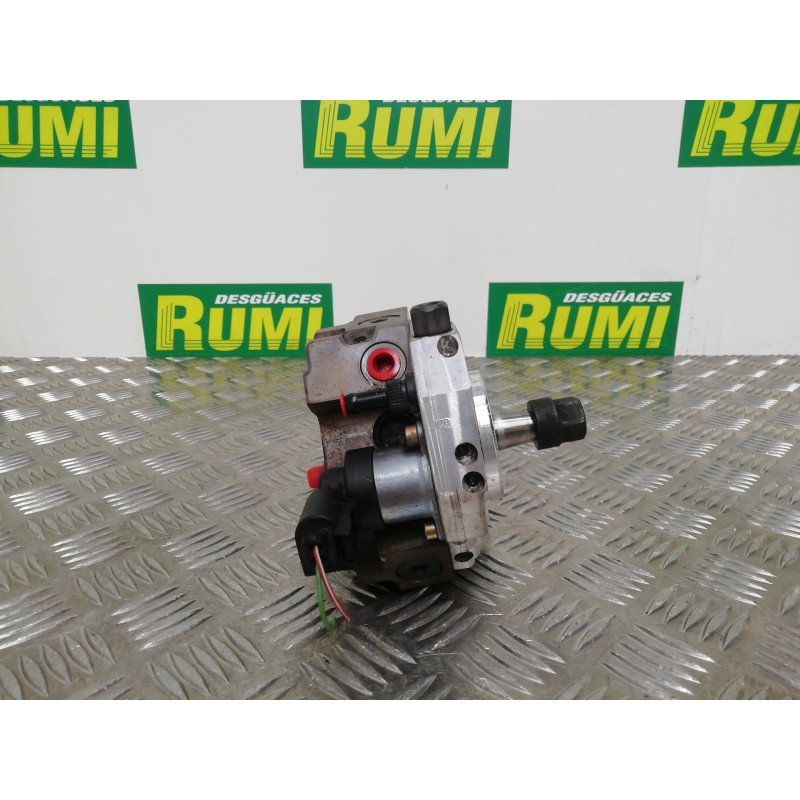 Recambio de bomba inyeccion para bmw serie 3 berlina (e90) 320d referencia OEM IAM 7788670 0445010045 