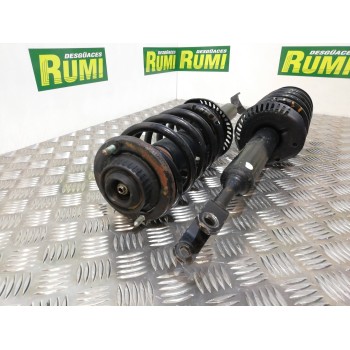 Recambio de juego amortiguadores delantero para volkswagen passat berlina (3b2) comfortline referencia OEM IAM   