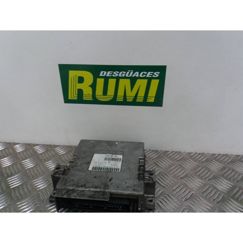 Recambio de centralita motor uce para fiat punto berlina (176) 60 cult referencia OEM IAM 6160021804 46402506 IAW8F5T