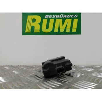 Recambio de motor apertura trampillas climatizador para ssangyong korando quartz 4x2 referencia OEM IAM 45261600  