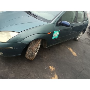 ford focus berlina (cak) del año 2003