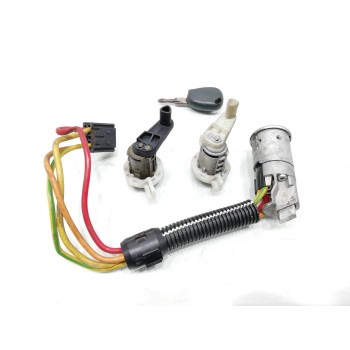 Recambio de juego bombines para renault megane i berlina hatchback (ba0) referencia OEM IAM 7700838541  