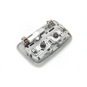 Recambio de luz interior para toyota yaris active referencia OEM IAM 812600D050  